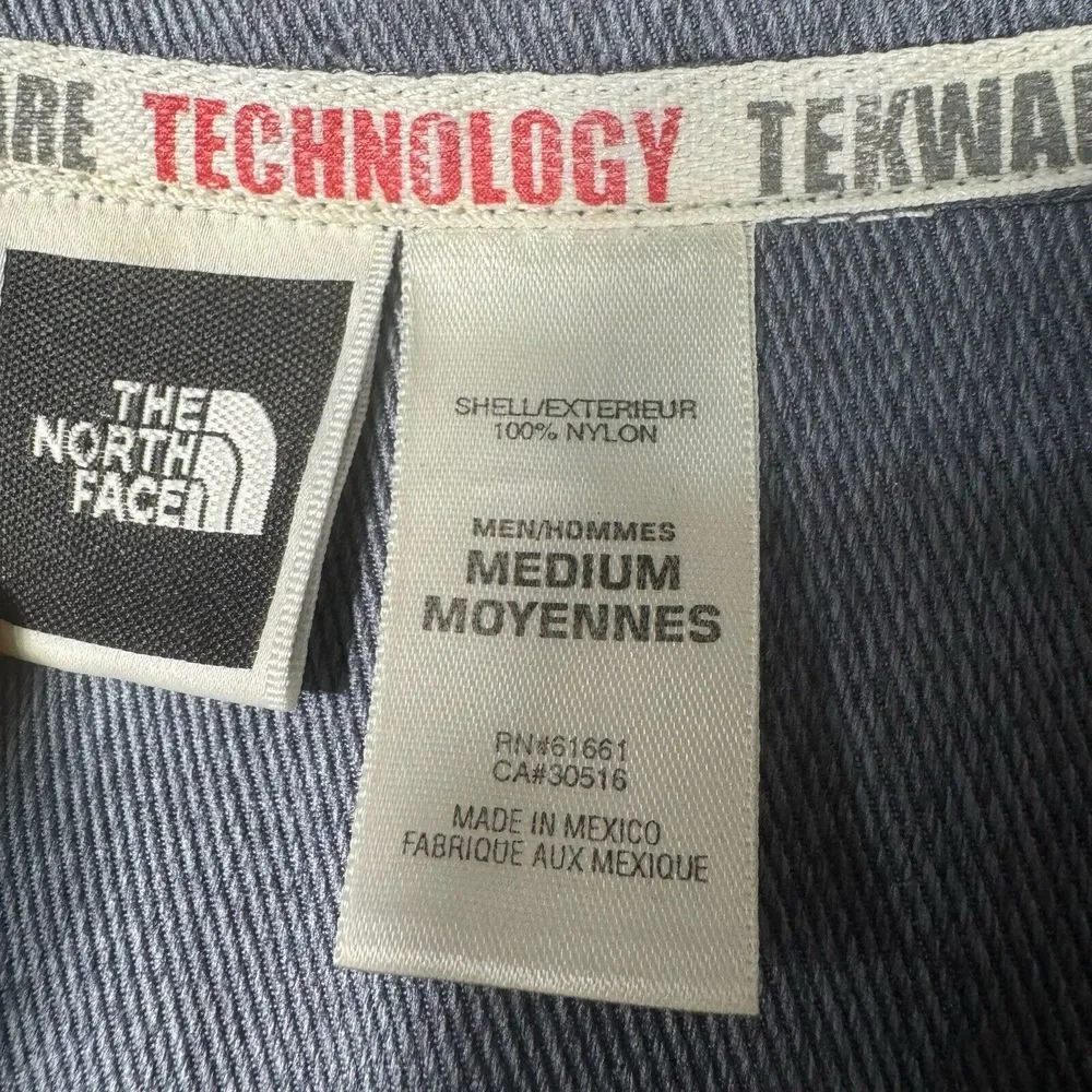 The North Face Mens M Gray Short Sleeve Zip Up Polo Shirt‎ Tekware Technology